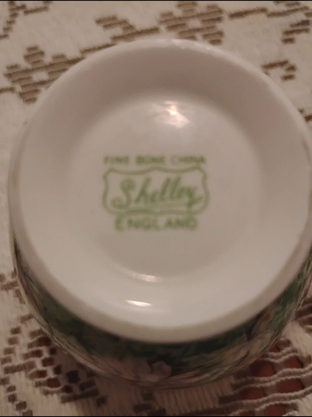 Shelley Green Daisy Chintz Bone China Cup & Saucer Set. Rare Ripon Shape